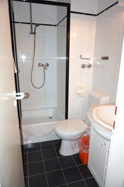 Artus Hotel Dusseldorf Luaran gambar