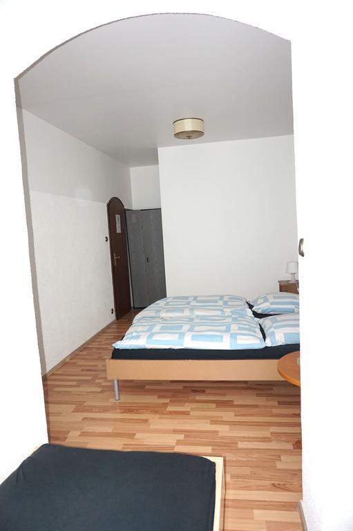 Artus Hotel Dusseldorf Luaran gambar