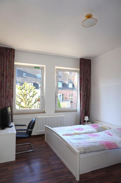 Artus Hotel Dusseldorf Luaran gambar
